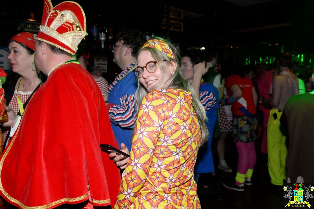 ../Images/Carnavals maandagavond in VdG 344.jpg